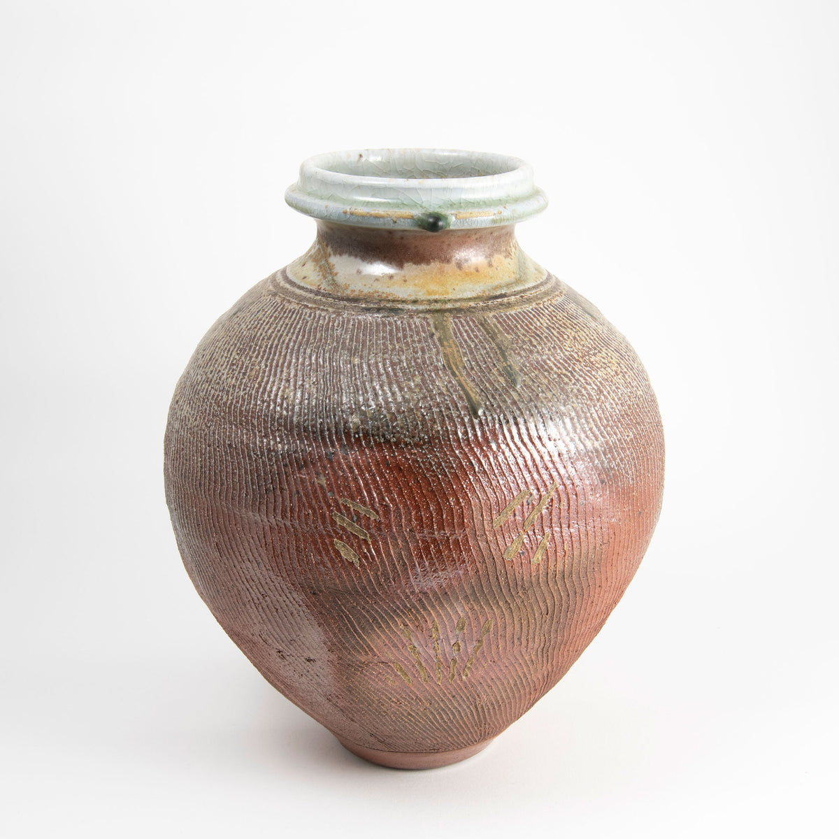 Vase texturé en frêne non émaillé