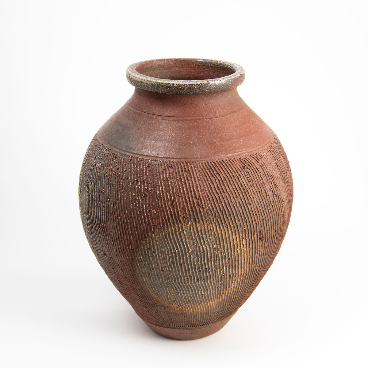 Vase texturé non émaillé
