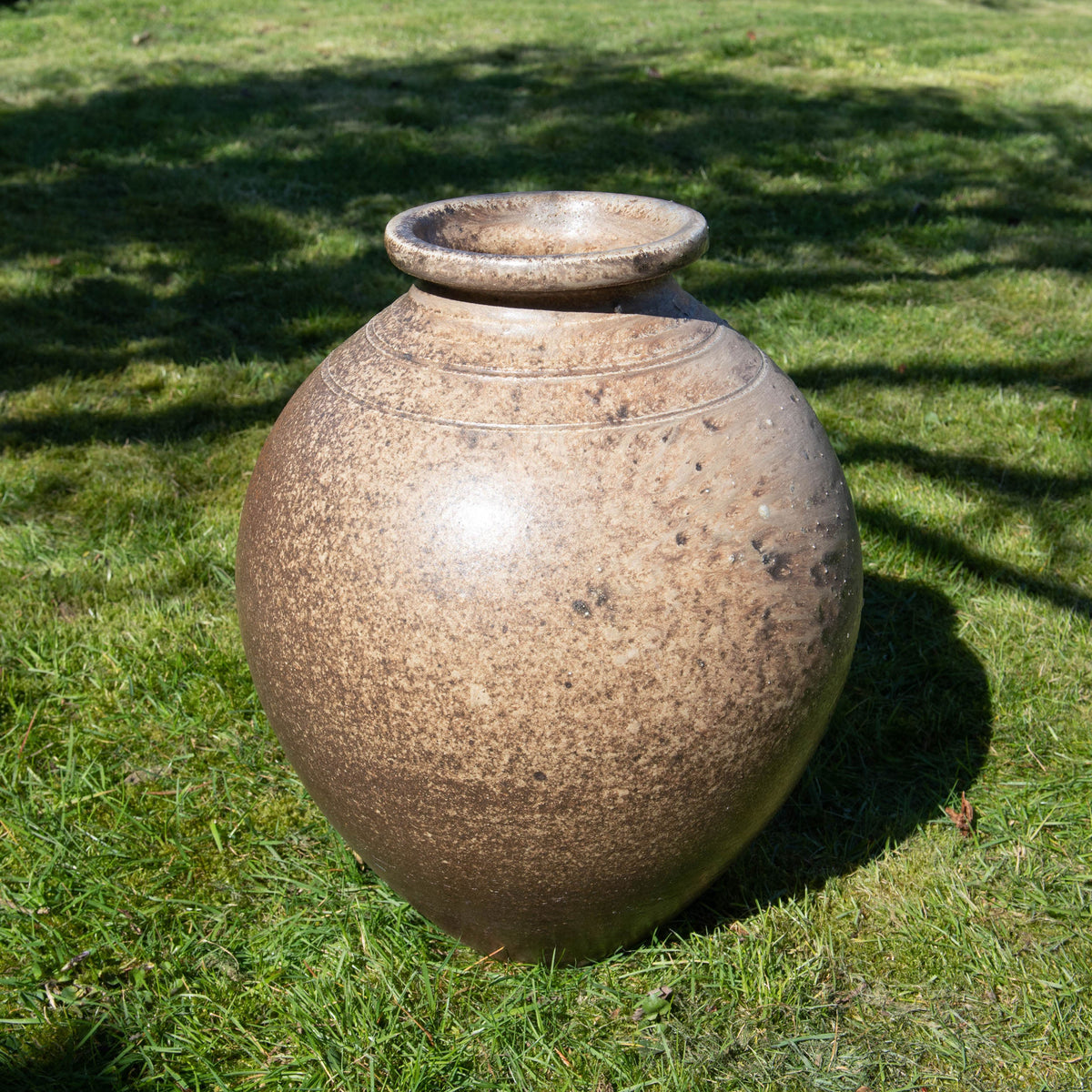 Grand pot en frêne non émaillé